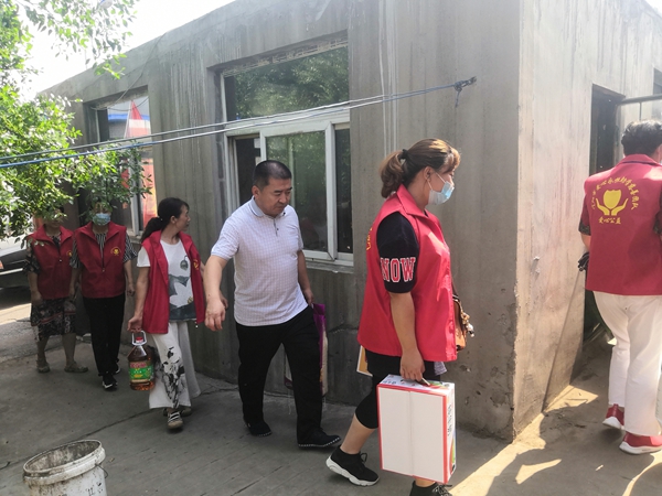 飞驰环球集团旗下公益在线:公益在行动系列活动之十七